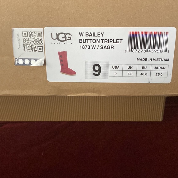 Ugg Triplet Bailey Button 1873 - Picture 2 of 5